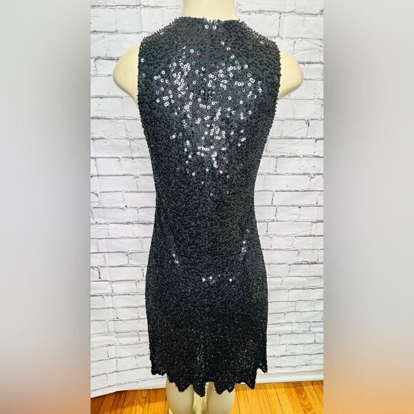 CARMEN MARC VALVO embellished sequins  Silk Mini Dress size 2 - Picture 2 of 5